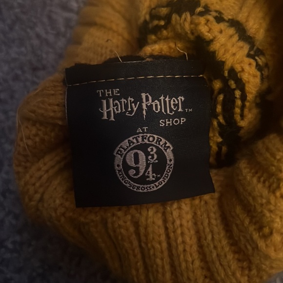 Harry Potter winter hat - Picture 3 of 5